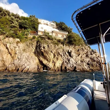 Felicity: Breathtaking View On Mediterranean Sea Maiori